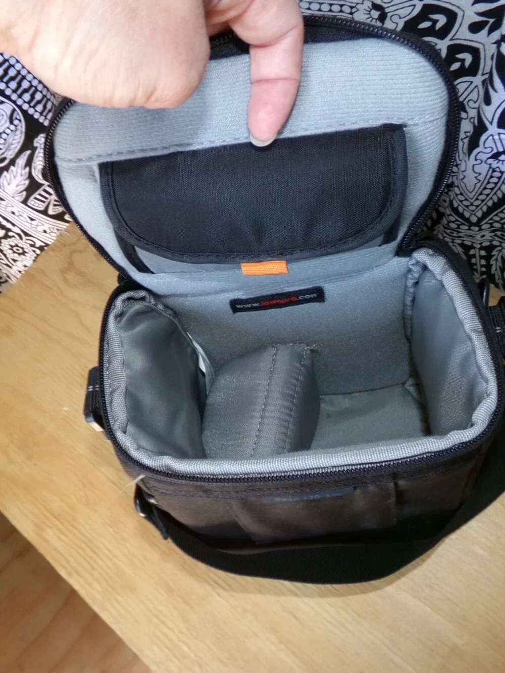 Lowepro Rezo 120 AW Camera Case